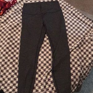 Lululemon tights wunder under